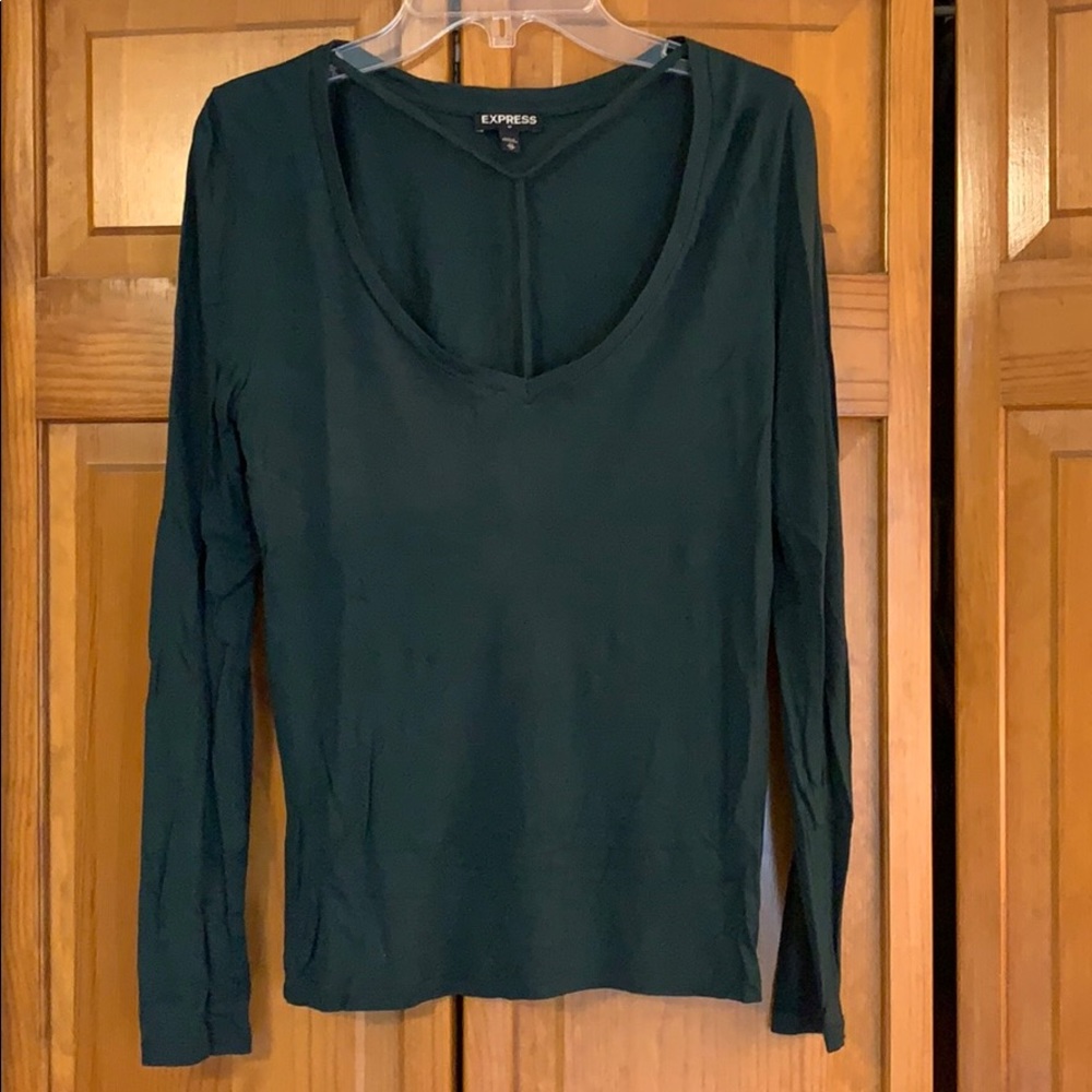 Express long sleeve tee